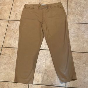 GAP slim cropped pants size 14 in tan with stretch